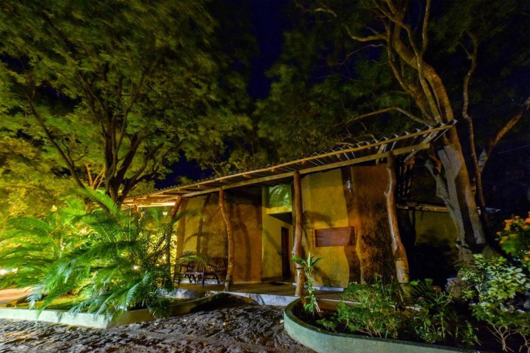 Jays Holiday Resort Habarana Exterior foto